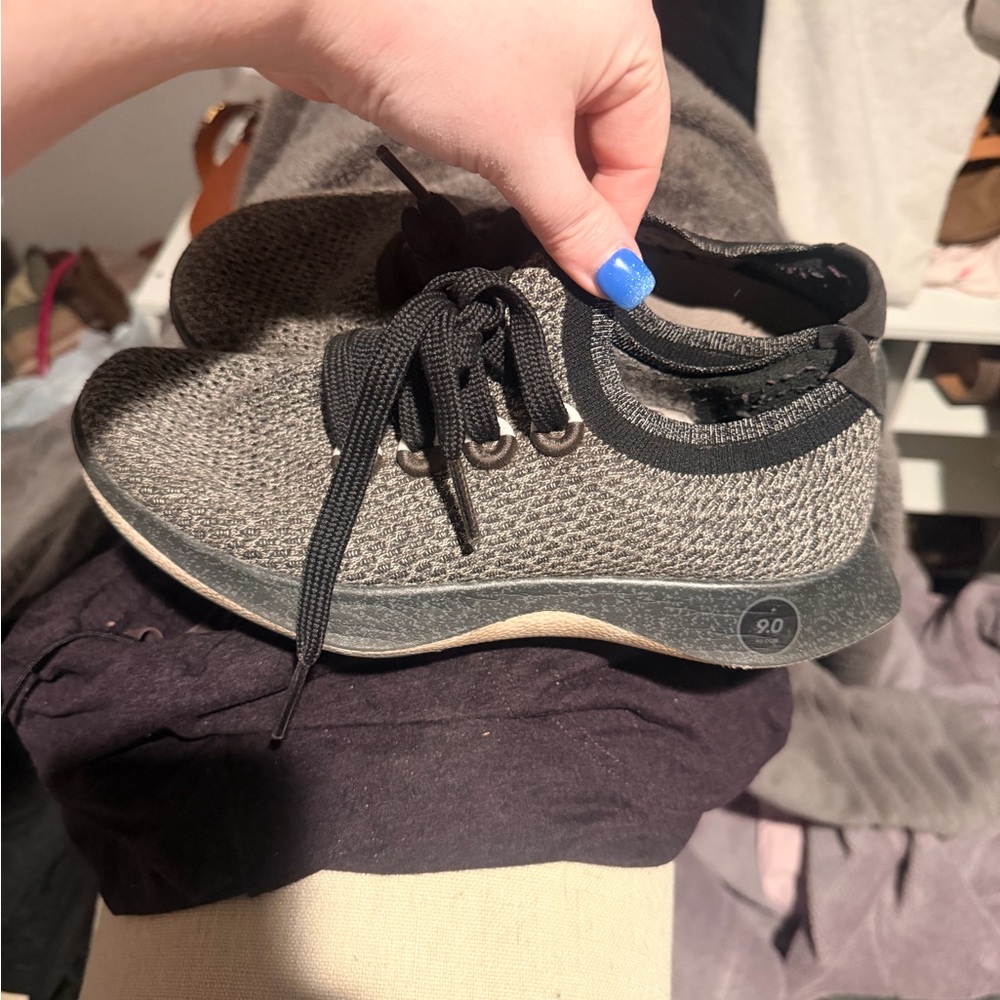 Women’s all birds sneakers